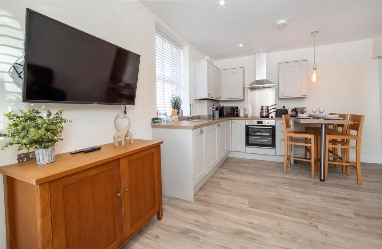 Livingstone Street Apartments With Free Parking ヨーク エクステリア 写真