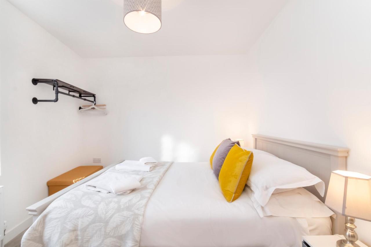 Livingstone Street Apartments With Free Parking ヨーク エクステリア 写真