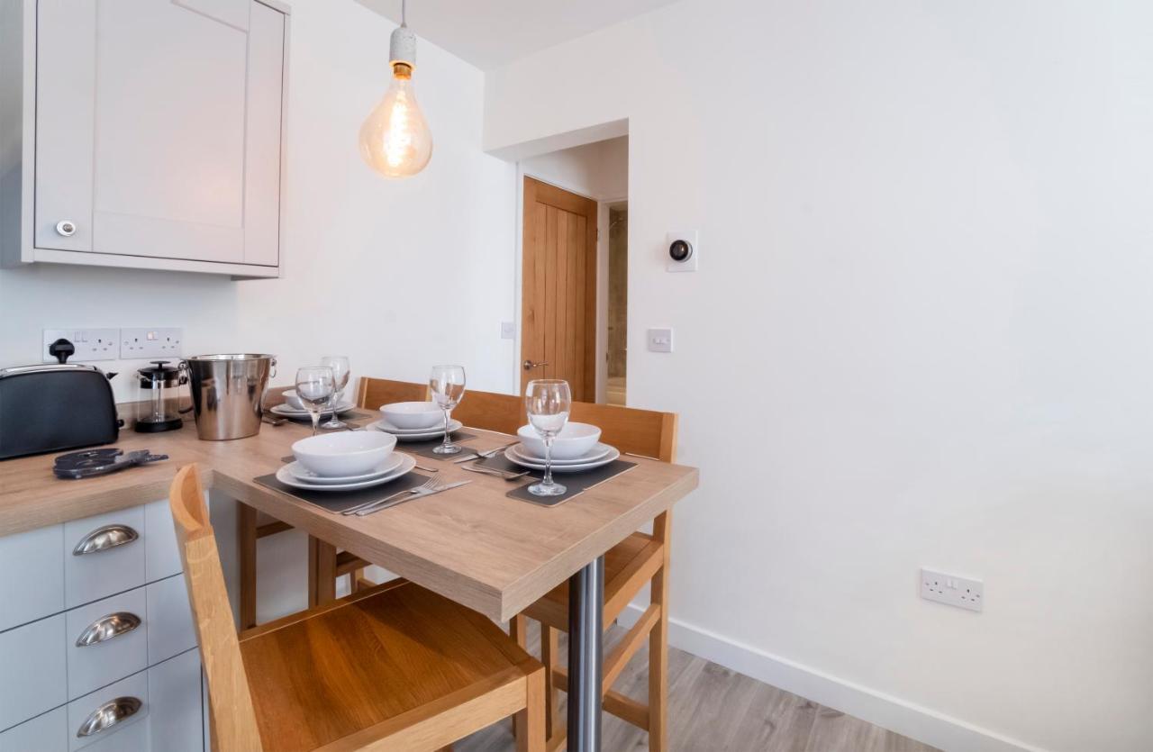 Livingstone Street Apartments With Free Parking ヨーク エクステリア 写真